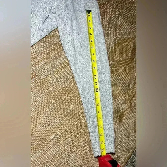 Victoria's Secret PINK Women's Grey Pullover Sweater, SZ Small,Great Condition - Picture 7 of 7